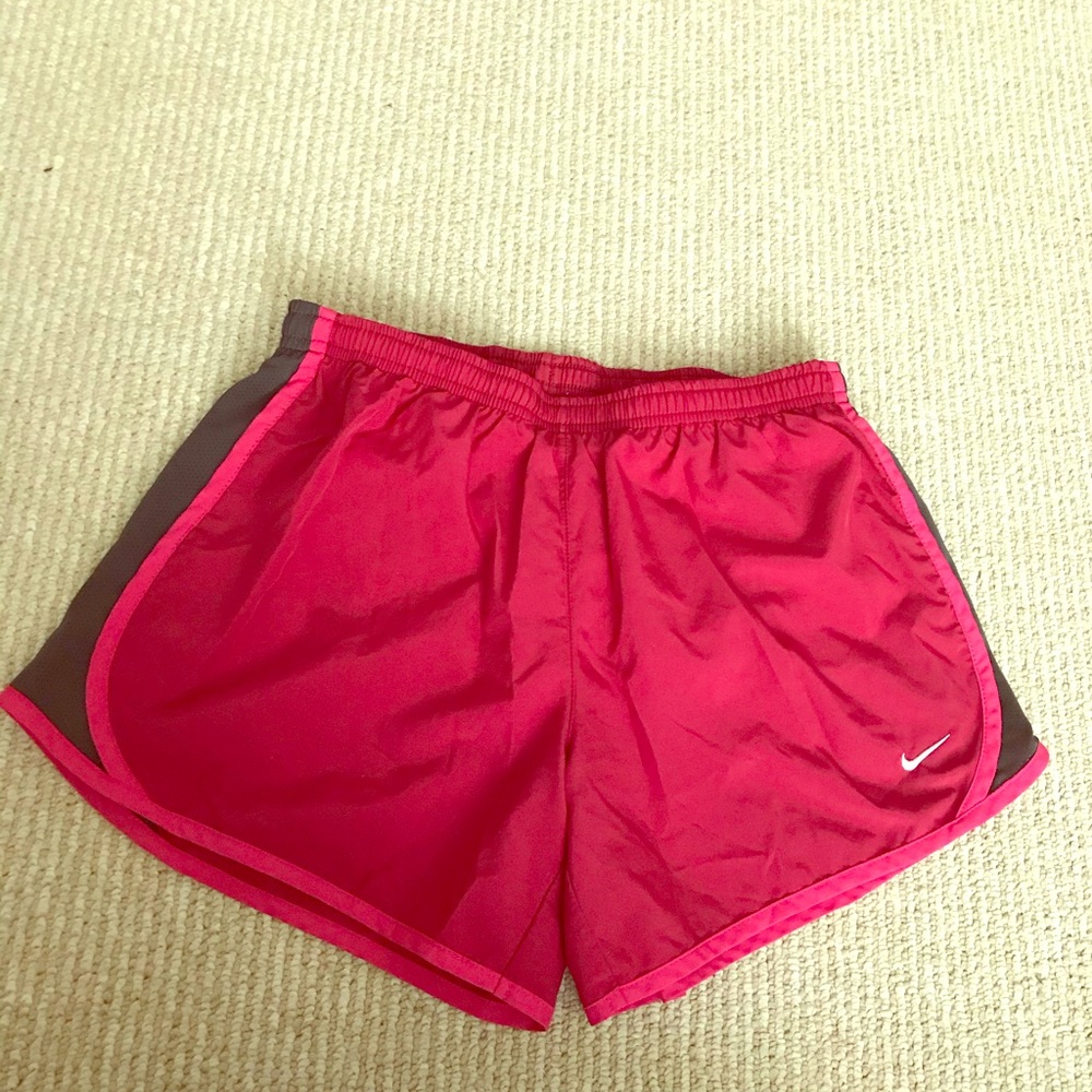 Nike short